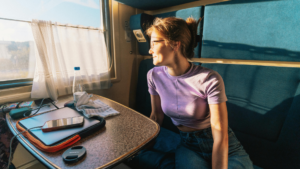 Voyager en train en Europe : confort, lenteur et paysages de rêve
